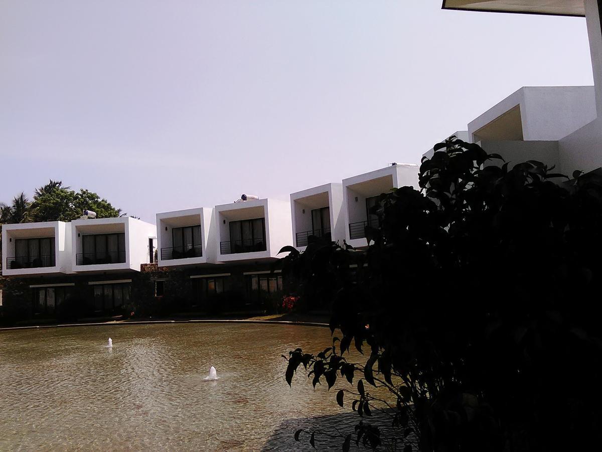 Anora Beach Resort Mahabalipuram Kūvattūr Eksteriør billede