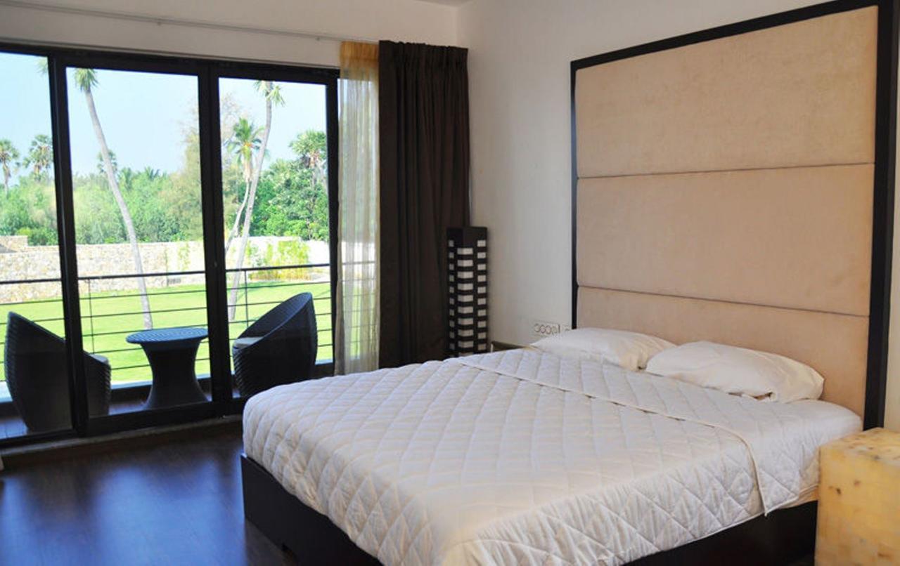 Anora Beach Resort Mahabalipuram Kūvattūr Eksteriør billede
