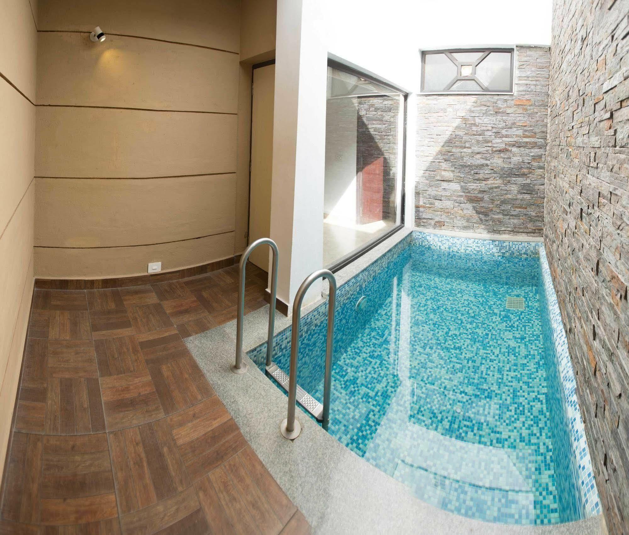 Anora Beach Resort Mahabalipuram Kūvattūr Eksteriør billede